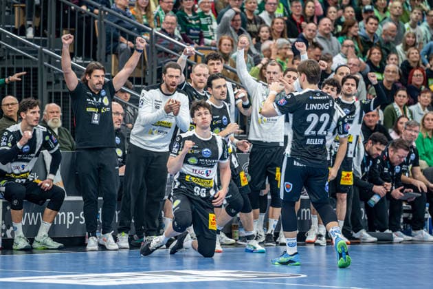Handball Bundesliga; HSG Wetzlar - ThSV Eisenach, 21.12.25 Tillman Leu (ThSV Eisenach, 99) Handball Bundesliga; HSG Wetzlar - ThSV Eisenach: Wetzlar, 21.12.25 Copyright: xBEAUTIFULxSPORTS Roeczeyx