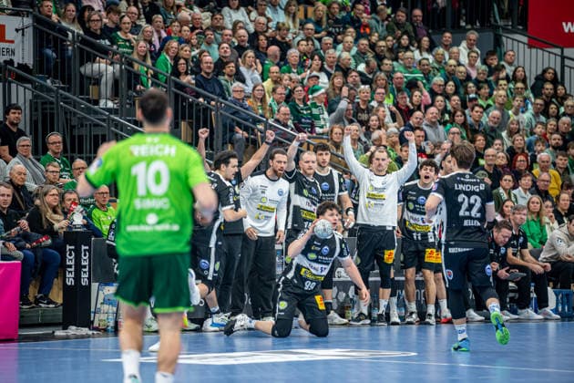 Handball Bundesliga; HSG Wetzlar - ThSV Eisenach, 21.12.25 Tillman Leu (ThSV Eisenach, 99) Handball Bundesliga; HSG Wetzlar - ThSV Eisenach: Wetzlar, 21.12.25 Copyright: xBEAUTIFULxSPORTS Roeczeyx