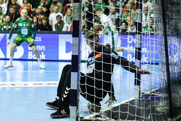 Torwart Sergey Hernandez Ferrer (SC Magdeburg,1) - Handball Bundesliga Saison 2025-2026 SC Magdeburg vs. SC DHFK Leipzig in der GETEC Arena in Magdeburg - Aktion,Handball,Deutschland,21.12.2025