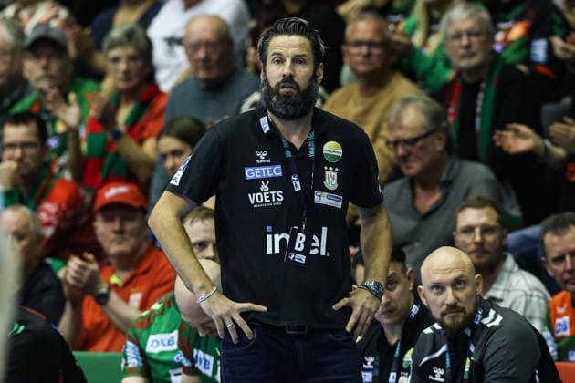 Trainer Bennet Wiegert (SC Magdeburg) - Handball Bundesliga Saison 2025-2026 SC Magdeburg vs. SC DHFK Leipzig in der GETEC Arena in Magdeburg - Handball,Deutschland,21.12.2025