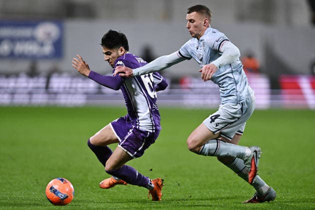 Mp Firenze 21 12 2025 - campionato di calcio serie A Fiorentina-Udinese foto Matteo Papini Image nella foto: Fabiano Parisi-Jakub Piotrowski 