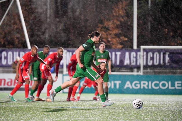 Montreuil FC v US Chauvigny - French Cup 2025 2026 09 Idris Kadded (FC Montreuil) during the French Cup match between Montreuil and Chauvigny at Stade Auguste Delaune on December 21, 2025 in Bobigny, France. Bobigny France  Copyright: xFEPx 776432453