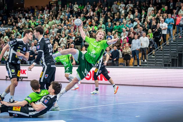 Handball Bundesliga; HSG Wetzlar - ThSV Eisenach, 21.12.25 Georg Löwen ((HSG Wetzlar, 33), Handball Bundesliga; HSG Wetzlar - ThSV Eisenach: Wetzlar, 21.12.25 Copyright: xBEAUTIFULxSPORTS Roeczeyx