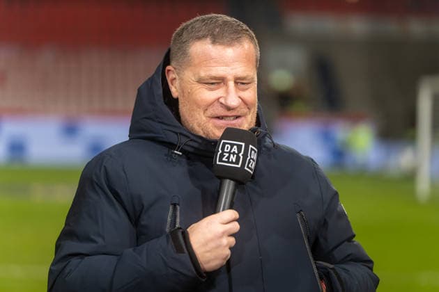 Max Eberl (FC Bayern Muenchen, Sportvorstand) im Interview nach dem Spiel, GER, 1. FC Heidenheim 1846 vs. FC Bayern Muenchen, Fussball, 1. Bundesliga, 15. Spieltag, Spielzeit 2025 2026, 21.12.2025, DFL REGULATIONS PROHIBIT ANY USE OF PHOTOGRAPHS AS IMAGE SEQUENCES AND OR QUASI-VIDEO, GER, 1. FC Heidenheim 1846 vs. FC Bayern Muenchen, Fussball, 1. Bundesliga, 15. Spieltag, Spielzeit 2025 2026, 21.12.2025, Heidenheim *** Max Eberl FC Bayern Muenchen, sports director in an interview after the match, GER, 1 FC Heidenheim 1846 vs FC Bayern Muenchen, Football, 1 Bundesliga, Matchday 15, Season 2025 2026, 21 12 2025, DFL REGULATES PROHIBIT ANY USE OF PHOTOGRAPHS AS IMAGE SEQUENCES AND OR QUASI VIDEO, GER, 1 FC Heidenheim 1846 vs FC Bayern Muenchen, Football, 1 Bundesliga, Matchday 15, Season 2025 2026, 21 12 2025, Heidenheim Copyright: xEibner-Pressefoto EdwardxCheungx EP_ECG