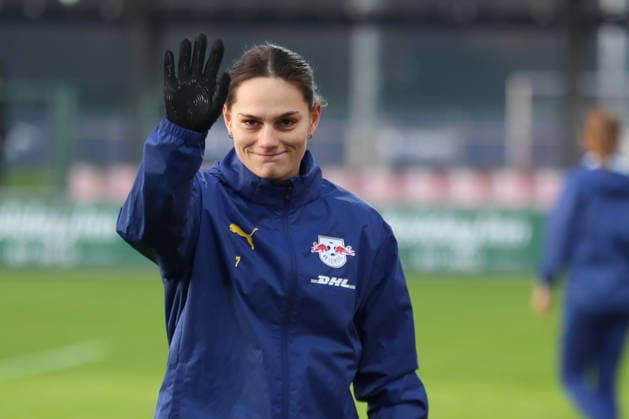 Google Pixel Frauen-Bundesliga, RB Leipzig - 1. FC Köln; 21.12.2025 Giovanna Hoffmann (7, RB Leipzig). Fußball, Google Pixel Frauen-Bundesliga, Saison 2025 2026, 14. Spieltag: RB Leipzig vs. 1. FC Köln am 21.12.2025, Trainingszentrum Cottaweg, Leipzig. DFB REGULATIONS PROHIBIT ANY USE OF PHOTOGRAPHS AS IMAGE SEQUENCES AND OR QUASI-VIDEO. Copyright: xBEAUTIFULxSPORTS JanxKaeferx