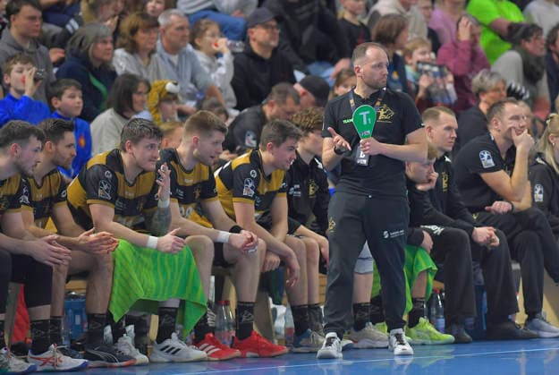 21.12.2025, Dresdens Trainer André Haber, Handball, 2. Bundesliga, HC Elbflorenz Dresden - TV Großwallstadt, (c) Dresden