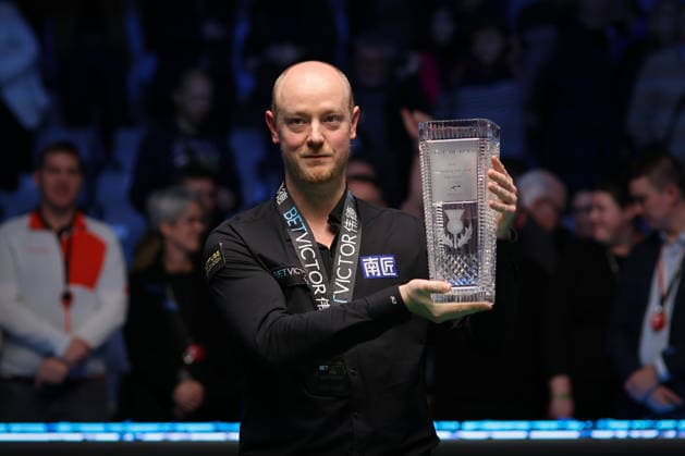 EDINBURGH, SCOTLAND - DECEMBER 21: Chris Wakelin of England poses with champion trophy after winning the Final match against Chang Bingyu of China on day 7 of the 2025 Scottish Open at Meadowbank Sports Centre on December 21, 2025 in Edinburgh, Scotland.  Copyright: xTaixChengzhex 111611374034