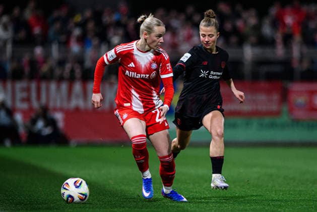 LEVERKUSEN, GERMANY - 22 DECEMBER, 2025: - 1. Frauen Bundesliga match Bayer 04 Leverkusen vs Bayern Munich at Urlich Haberland Stadion.  Copyright: xVITALIIxKLIUIEVx