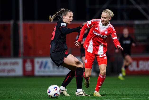 LEVERKUSEN, GERMANY - 22 DECEMBER, 2025: Franziska Kett, Juliette Angele Vidal - 1. Frauen Bundesliga match Bayer 04 Leverkusen vs Bayern Munich at Urlich Haberland Stadion.  Copyright: xVITALIIxKLIUIEVx