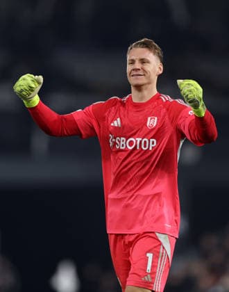 London, England, 22nd December 2025. Bernd Leno of Fulham celebrates during the Fulham vs Nottingham Forest Premier League match at Craven Cottage, London. Picture credit should read: David Klein Sportimage EDITORIAL USE ONLY. No use with unauthorised audio, video, data, fixture lists, club league logos or live services. Online in-match use limited to 120 images, no video emulation. No use in betting, games or single club league player publications. SPI_DK_091_Fulham_Forest SPI-4392-0091