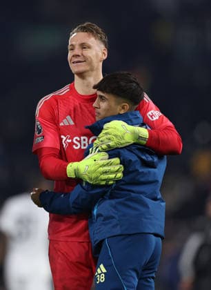 London, England, 22nd December 2025. Bernd Leno of Fulham celebrates during the Fulham vs Nottingham Forest Premier League match at Craven Cottage, London. Picture credit should read: David Klein Sportimage EDITORIAL USE ONLY. No use with unauthorised audio, video, data, fixture lists, club league logos or live services. Online in-match use limited to 120 images, no video emulation. No use in betting, games or single club league player publications. SPI_DK_094_Fulham_Forest SPI-4392-0094