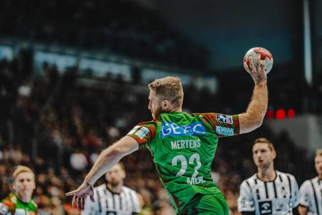Deutschland: HBL DAIKIN Handball Bundesliga 2025 26, 6. Spieltag - SC Magdeburg vs THW Kiel - GETEC Arena (Magdeburg): Lukas Mertens (SC Magdeburg, 22) Copyright: xTomxLauruschkatx