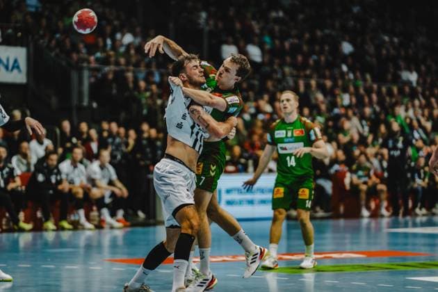 Deutschland: HBL DAIKIN Handball Bundesliga 2025 26, 6. Spieltag - SC Magdeburg vs THW Kiel - GETEC Arena (Magdeburg): Felix Claar (SC Magdeburg, 7) Copyright: xTomxLauruschkatx