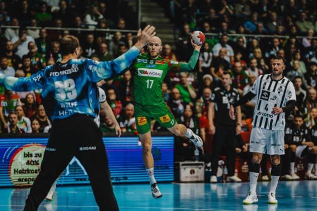 Deutschland: HBL DAIKIN Handball Bundesliga 2025 26, 6. Spieltag - SC Magdeburg vs THW Kiel - GETEC Arena (Magdeburg): Tim Hornke (SC Magdeburg, 17) Copyright: xTomxLauruschkatx