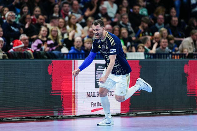 Torjubel Casper U. Mortensen (Handball Verein Hamburg, 51) GER, Handball Sport Verein Hamburg vs. Fuechse Berlin, Handball, 1. Bundesliga, Spieltag 24, Saison 2025 2026, 23.12.2025 GER, Handball Sport Verein Hamburg vs. Fuechse Berlin, Handball, 1. Bundesliga, Spieltag 24, Saison 2025 2026, 23.12.2025 Hamburg Copyright: xEibner-Pressefoto MarcelxvonxFehrnx EP_MFN