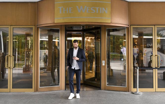 Croatia National Handball Team gather in Zagreb, Croatia Mario Sostaric of Croatia leaves at Hotel Westin in Zagreb, Croatia, on December 26, 2025. Croatia s men™s senior handball team heads to Porec for a first phase of preparations for Men s EHF EURO 2026. In the first phase of preparations Croatia will play friendly match against North Macedonia.  MarkoxLukunic PIXSELL
