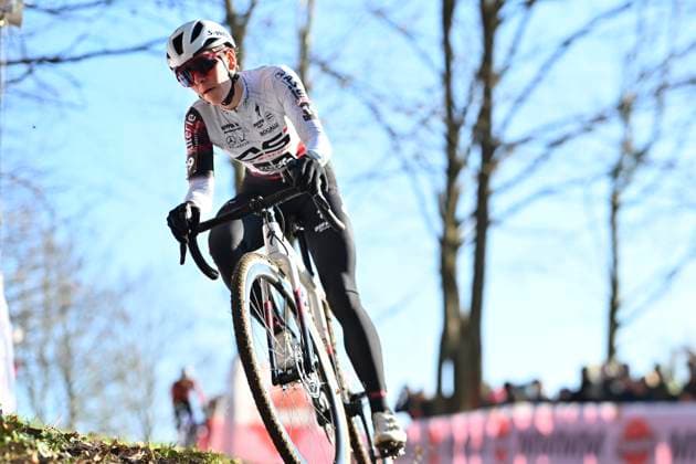 UCI Cyclocross World Cup 2025-2026 Gavere GAVERE, BELGIUM - DECEMBER 26 : Gery Célia (FRA) of As Bike Racing France Literie during the 7th leg of the Gavere UCI Cyclocross World Cup 2025-2026 a cyclocross race for Women Elite on December 26, 2025 in Gavere, Belgium, 26 12 2025 ( Gavere Belgium  Copyright: xBcex