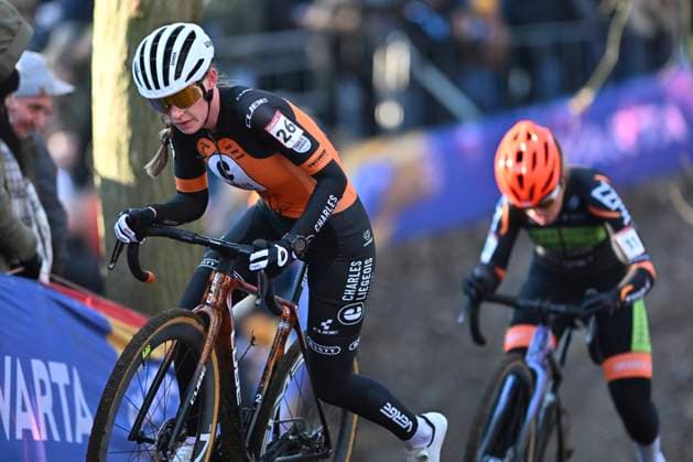 UCI Cyclocross World Cup 2025-2026 Gavere GAVERE, BELGIUM - DECEMBER 26 : Brouwers Julie (BEL) of Charles Liégeois Roastery Cx during the 7th leg of the Gavere UCI Cyclocross World Cup 2025-2026 a cyclocross race for Women Elite on December 26, 2025 in Gavere, Belgium, 26 12 2025 ( Gavere Belgium  Copyright: xBcex