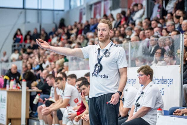 2. Handball Bundesliga; TV Hüttenberg - Eulen Ludwigshafen, 26.12.25 Stefan Kneer (TV Hüttenberg) 2. Handball Bundesliga; TV Hüttenberg - Eulen Ludwigshafen: Hüttenberg, 26.12.25 Copyright: xBEAUTIFULxSPORTS Roeczeyx