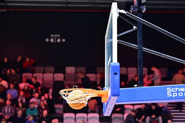 26.12.2025 - Basketball - Saison 2025 2026 - 2. Bundesliga Pro-A - 15. Spieltag: Nürnberg Falcons Basketball Club NBC - Giessen 46ers - AlSch - xalxscx - Feature Impression Symbolbild Symbolfoto Spielball Ball Ball im Korb Netz