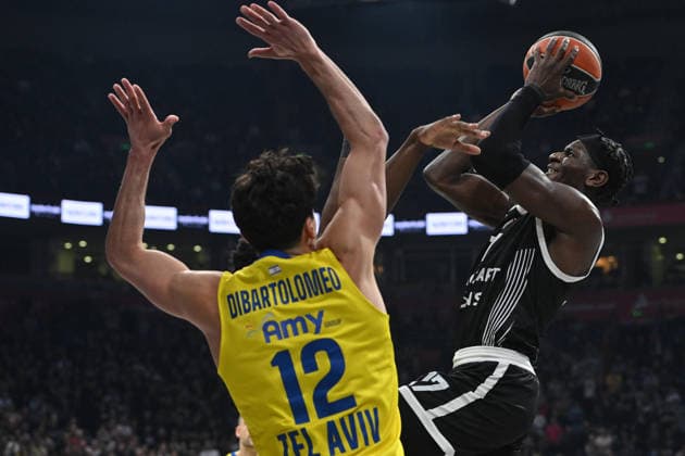 PARTIZAN vs MACCABI TEL AVIV ISAAC BONGA Ajzak Bonga basketball Partizana vs Maccbi Tel Aviv Euroleague, Beogradska arena, Belgrade 26.12.2025 Foto: BASKETBALL, EUROLEAGUE, PARTIZAN, MACCABI TEL AVIV Belgrade Belgrade arena Serbia Copyright: xMarkoxMetlas xMNxPressx