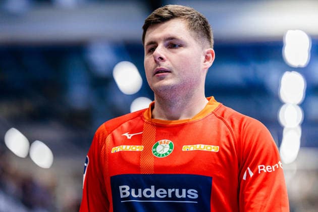 Anadin Suljakovic (HSG Wetzlar, 12) ist enttaeuscht traurig nach 28:25 Niederlage GER, TBV Lemgo Lippe vs. HSG Wetzlar, Handball, 1. Bundesliga, 19. Spieltag, Spielzeit 2025 2026, 26.12.2025 GER, TBV Lemgo Lippe vs. HSG Wetzlar, Handball, 1. Bundesliga, 19. Spieltag, Spielzeit 2025 2026, 26.12.2025 Lemgo Copyright: xEibner-Pressefoto JanxRollingerx EP_JSK