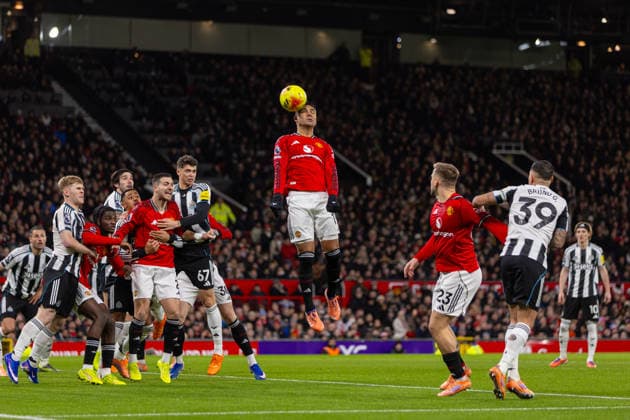 Football - FA Premier League - Manchester United, ManU FC v Newcastle United FC MANCHESTER, ENGLAND - Boxing Day, Friday, December 26, 2025: Manchester United s Casemiro during the FA Premier League match between Manchester United FC and Newcastle United at Old Trafford. (Photo by David Rawcliffe Propaganda) MANCHESTER Old Trafford GREATER MANCHESTER ENGLAND  Copyright: xDavidxRawcliffex P2025-12-26-Man_U_Newcastle-5