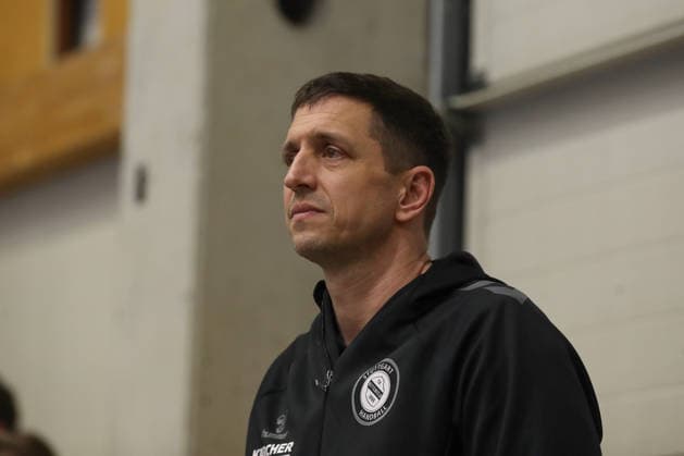 26.12.2025, xtgx, MT Melsungen - TVB Stuttgart v.l. Jens Bürkle (Stuttgart) Kassel