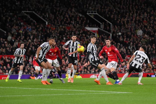 Manchester United, ManU v Newcastle United, Premier League Manchester United s Benjamin Sesko has a shot on goal during the Manchester United v Newcastle United English Premier League match at Old Trafford, Manchester, England on 26 December 2025 Credit: Gary Oakley Every Second Media Editorial use only. All images are copyright Every Second Media Limited. No images may be reproduced without prior permission. All rights reserved. Premier League and Football League images are subject to licensing agreements with Football DataCo Limited. see https: www.football-dataco.com Copyright: xIMAGO EveryxSecondxMediax ESM-1723-0032 GaryxOakleyx xEveryxSecondxMediax