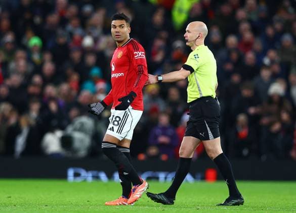 Referee Anthony Taylor appears to push Casemiro of Manchester United, ManU to their substitution Manchester United v Newcastle United, Premier League, Football, Old Trafford, Manchester, UK - 26 Dec 2025Manchester Old Trafford United Kingdom EDITORIAL USE ONLY No use with unauthorised audio, video, data, fixture lists, club league logos or live services. Online in-match use limited to 120 images, no video emulation. No use in betting, games or single club league player publications. Copyright: xMattxWest Shutterstockx 16191667ai