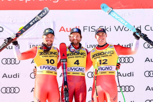 Sport Themen der Woche KW52 ALPINE SKIING - FIS WC Livigno LIVIGNO,ITALY,27.DEC.25 - ALPINE SKIING - FIS World Cup, Super G, men. Image shows Alexis Monney (SUI), Marco Schwarz (AUT) and Franjo von Allmen (SUI).  GEPAxpictures xMathiasxMandl