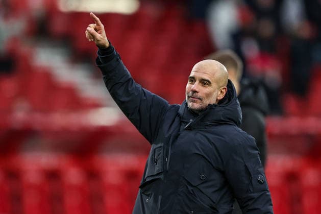Premier League Nottingham Forest v Manchester City Pep Guardiola manager of Manchester City celebrates the win with the travelling fans during the Premier League match Nottingham Forest vs Manchester City at City Ground, Nottingham, United Kingdom, 27th December 2025 (Photo by Alfie Cosgrove News Images) Nottingham City Ground Nottinghamshire United Kingdom Copyright: xAlfiexCosgrove NewsxImagesx