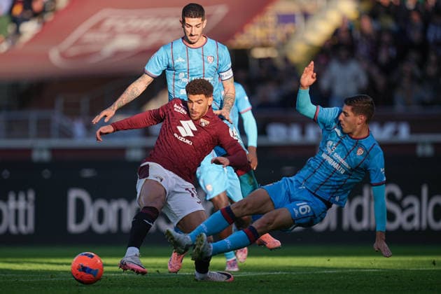 TorinoÕs Che Adams during the Serie A soccer match between Torino and Cagliari at the Stadio Olimpico Grande Torino in Turin, north west Italy - Saturday, December 27, 2025. - Soccer .  Copyright: xMarcoxAlpozzi LaPressex