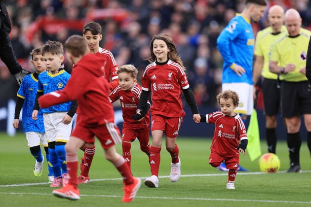 Football - Premier League - Liverpool v Wolverhampton Wanderers 27th December 2025 - Premier League - Liverpool v Wolverhampton Wanderers - The children of former player Diogo Jota run off the pitch together before the match - Photo: Simon Stacpoole Offside. Liverpool UK Copyright: xSimonxStacpoolexOffside
