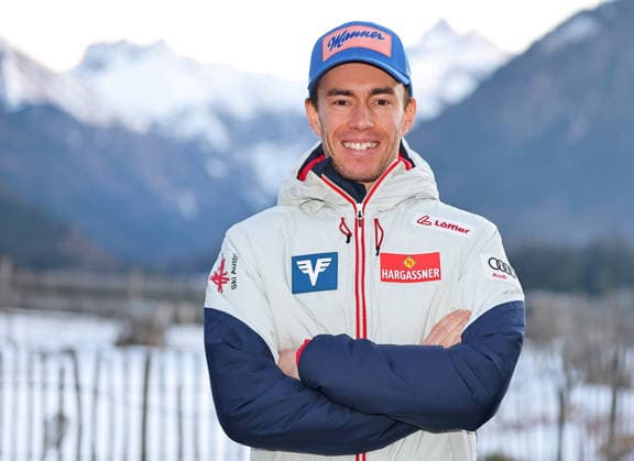Sport Themen der Woche KW52 Ski jumping, Skispringen, Ski, nordisch - FIS WC Oberstdorf OBERSTDORF,GERMANY,27.DEC.25 - NORDIC SKIING, SKI JUMPING - FIS World Cup, Four Hills Tournament, preview. Image shows Stefan Kraft (AUT).  GEPAxpictures xThomasxBachun
