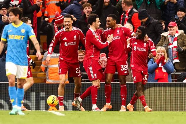 Ryan Gravenberch of Liverpool scores his sides first goal of the match and celebrates with team mates Liverpool v Wolverhampton Wanderers, Premier League, Football, Anfield, Liverpool, UK - 27 Dec 2025Liverpool Anfield United Kingdom EDITORIAL USE ONLY No use with unauthorised audio, video, data, fixture lists, club league logos or live services. Online in-match use limited to 120 images, no video emulation. No use in betting, games or single club league player publications.  Copyright: xMarkxKerton Shutterstockx 16213163ar