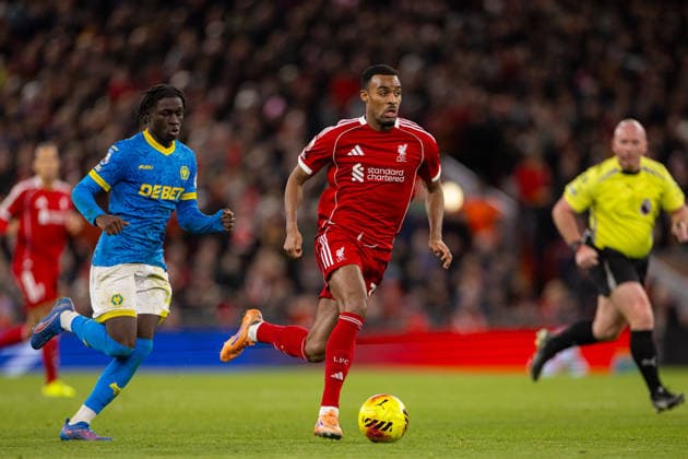 Football - FA Premier League - Liverpool FC v Wolverhampton Wanderers FC LIVERPOOL, ENGLAND - Saturday, December 27, 2025: Liverpool s Ryan Gravenberch during the FA Premier League match between Liverpool FC and Wolverhampton Wanderers FC at Anfield. (Photo by David Rawcliffe Propaganda) LIVERPOOL Anfield MERSEYSIDE ENGLAND  Copyright: xDavidxRawcliffex P2025-12-27-Liverpool_Wolves-78