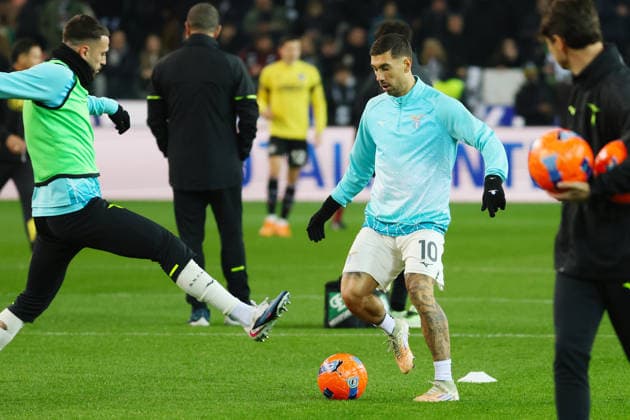 warms up prior to the Serie A soccer match between Udinese and Lazio at the Bluenergy Stadium in Udine, north east Italy - Saturday, December 27,2025 - soccer  Copyright: xAndreaxBressanutti LaPressex