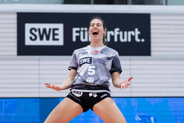 1. Volleyball Bundesliga Frauen: Schwarz-Weiss Erfurt vs. USC Münster; Erfurt; 27.12.2025 Emilie Respaut ( 5; Schwarz-Weiss Erfurt) 1. Volleyball Bundesliga Frauen: Schwarz-Weiss Erfurt vs. USC Münster; Riethsporthalle Erfurt; 27.12.2025 Copyright: xBEAUTIFULxSPORTS Duehringx