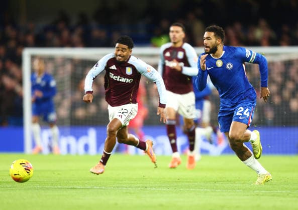 Chelsea v Aston Villa, English Premier League, Stamford Bridge, London, UK - 27 12 2025 Reece James of Chelsea in action during the Premier League home game against Aston Vila at Stamford Bridge London Stamford Bridge London GBR, UK NEWSPAPERS OUT Copyright: xMarkxGreenwoodx