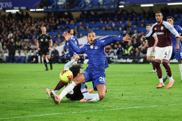 27th December 2025; Stamford Bridge, Chelsea, London, England: Premier League Football, Chelsea versus Aston Villa; Victor Lindelof of Aston Villa appears to foul Joao Pedro of Chelsea in the penalty area  IanxStephen