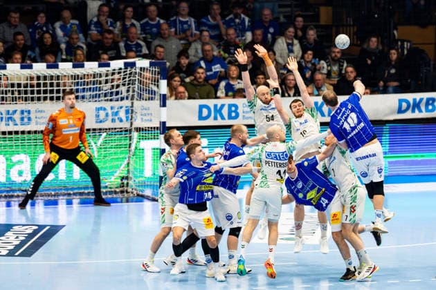 27.12.2025, GER, Handball, Maenner, Saison 25 26, Daikin 1.Bl, 19.Spieltag, ThSV Eisenach - SC Magdeburg Fynn Hangstein (ThSV Eisenach,10) 99817 Eisenach Werner-Assmann-Halle Am Sportp Thueringen Deutschland