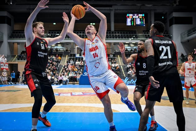 Barmer 2. Basketball Bundesliga ProA: Rheinstars Köln vs. Bayer Giants Leverkusen, 27.12.2025 Marko Cuvalo (RheinStarsKöln 14), Barmer 2. Basketball Bundesliga ProA: Rheinstars Köln vs. Bayer Giants Leverkusen am 27.12.2025 in der Castello Düsseldorf in Düsseldorf (Nordrhein-Westfalen) Copyright: xBEAUTIFULxSPORTS Mueller-Laschetx