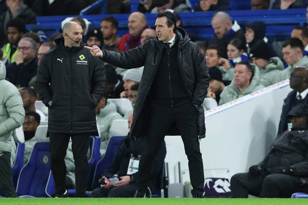 27th December 2025; Stamford Bridge, Chelsea, London, England: Premier League Football, Chelsea versus Aston Villa; Aston Villa manager Unai Emeri speaks to the 4th official about a refereeing decision  IanxStephen