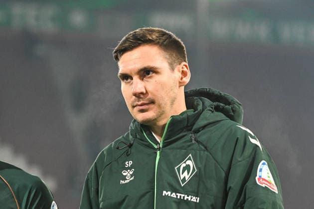 GER, 1. FBL, FC Augsburg vs SV Werder Bremen 20.12.2025, WWK-Arena, Augsburg, GER, 1. FBL, FC Augsburg vs SV Werder Bremen, im Bild Maximilian Wöber Woeber (Werder Bremen, 39) *** GER, 1 FBL, FC Augsburg vs SV Werder Bremen 20 12 2025, WWK Arena, Augsburg, GER, 1 FBL, FC Augsburg vs SV Werder Bremen, in the picture Maximilian Wöber Woeber Werder Bremen, 39 nordphotoxGmbHx xHafner nph00200