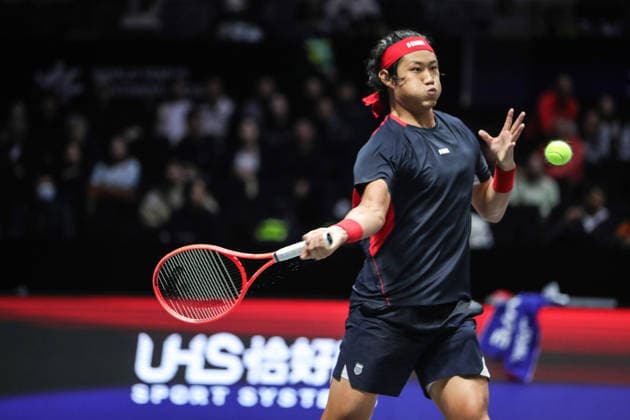 SHENZHEN, CHINA - DECEMBER 28: Zhang Zhizhen of China returns a shot in the Men s Singles match against Valentin Vacherot of Monaco on day 3 of the 2025 World Tennis Continental Cup at Shenzhen Universiade Center on December 28, 2025 in Shenzhen, Guangdong Province of China.  Copyright: xVCGx 111612320696