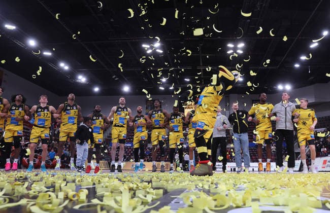 Ludwigsburg , easyCredit Basketball Bundesliga MHP Riesen Ludwigsburg vs. Science City Jena , Jubel Ludwigsburg