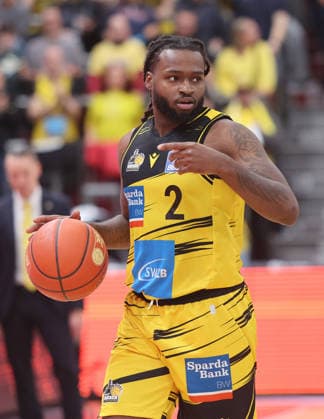 Ludwigsburg , easyCredit Basketball Bundesliga MHP Riesen Ludwigsburg vs. Science City Jena , Tray Buchanan ( Riesen )