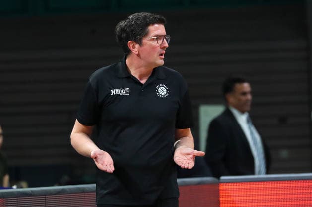 15. Spieltag der Basketball 2. Bundesliga ProA in der Oberfrankenhalle in Bayreuth Saison 2025-2026 BBC Bayreuth gegen Uni Baskets Münster Götz Rohdewald (Uni Baskets Münster Trainer)
