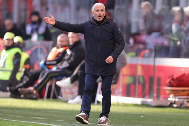 Milan, Italy, 28th December 2025. Alberto Bertolini Assistant coach of Hellas Verona reacts during the AC Milan vs Hellas Verona Serie A match at Giuseppe Meazza, Milan. Picture credit should read: Jonathan Moscrop Sportimage EDITORIAL USE ONLY. No use with unauthorised audio, video, data, fixture lists, club league logos or live services. Online in-match use limited to 120 images, no video emulation. No use in betting, games or single club league player publications. SPI_015_JM_MILAN_VERONA SPI-4369-0015